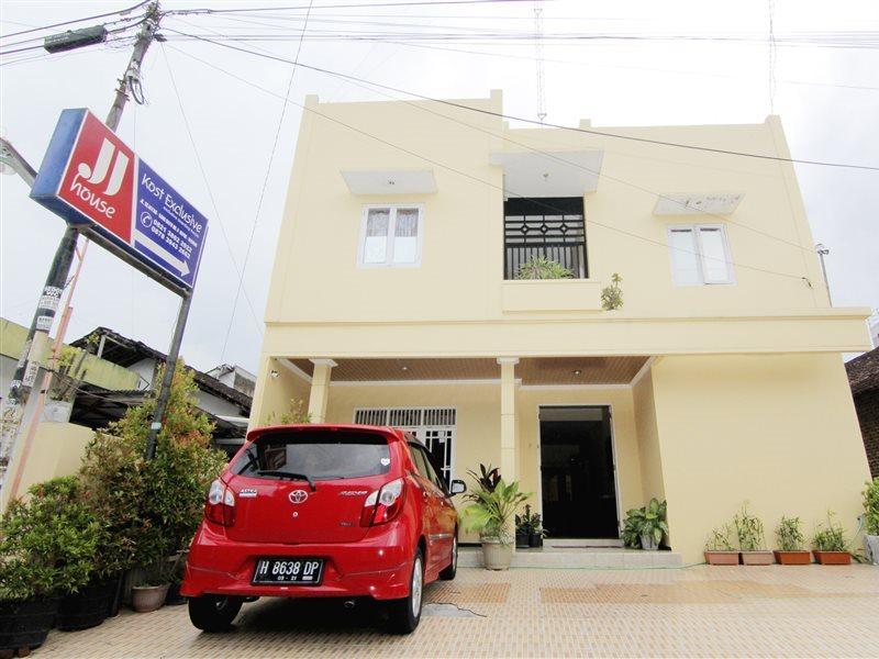 Jj House Gejayan Hotel Kejayan Kültér fotó