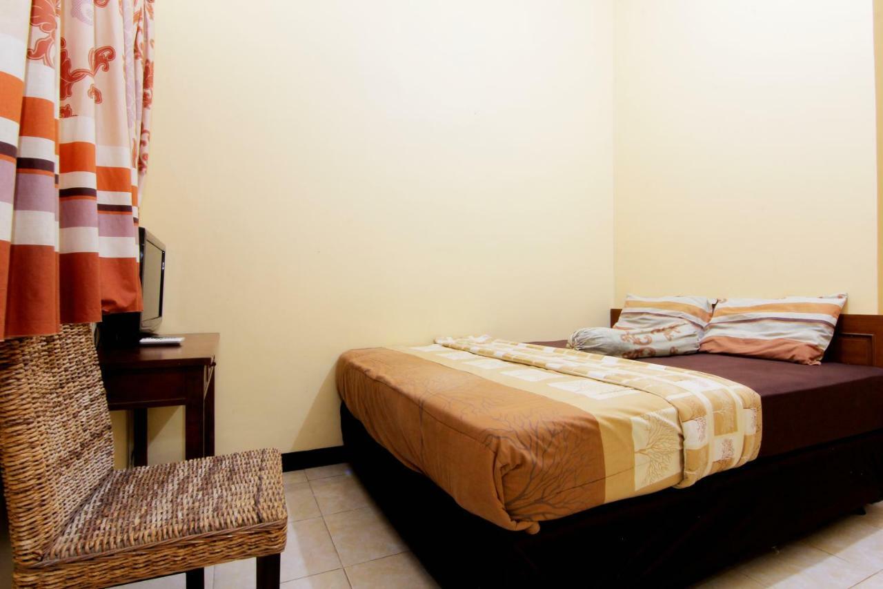 Jj House Gejayan Hotel Kejayan Kültér fotó