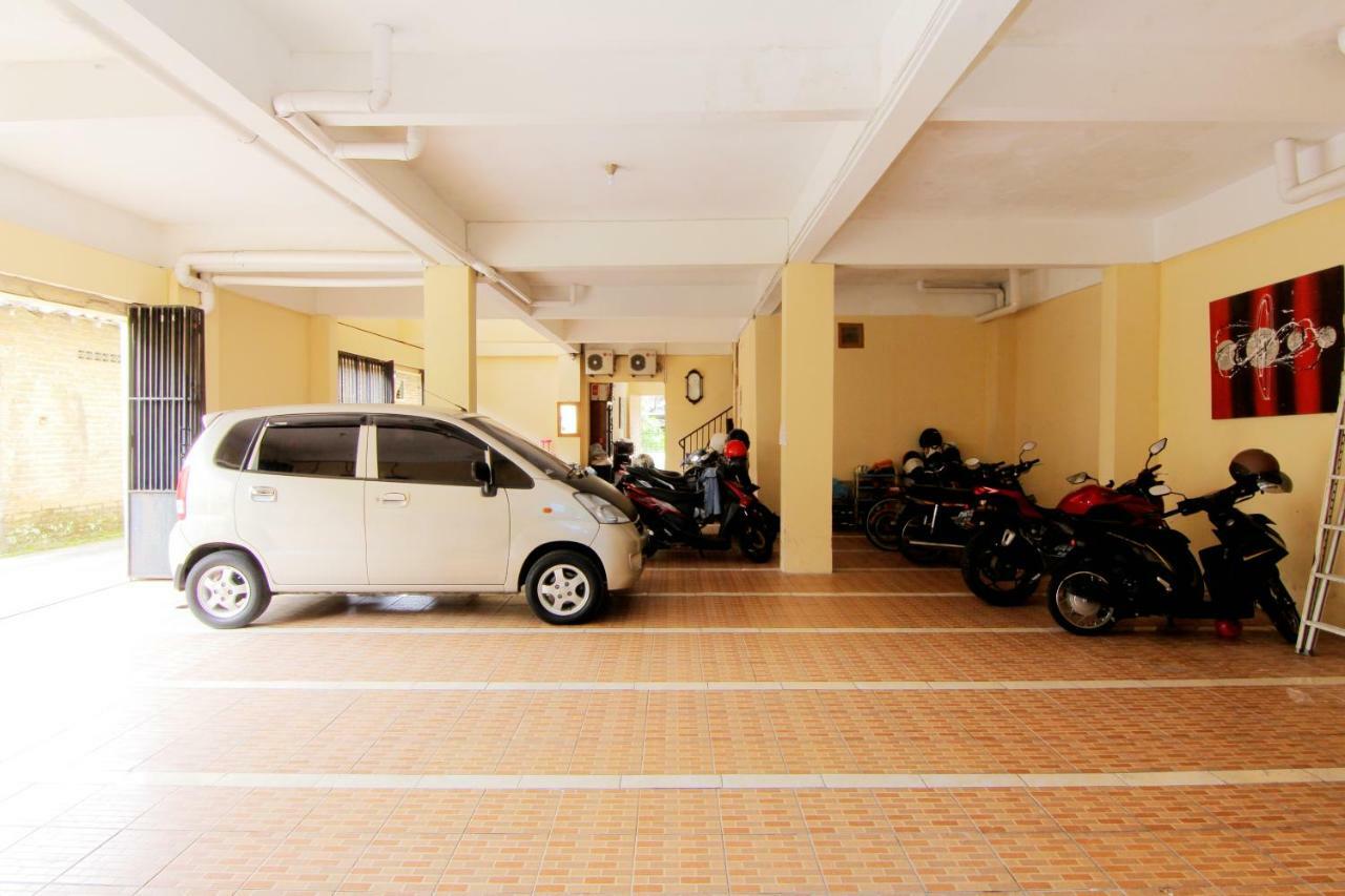 Jj House Gejayan Hotel Kejayan Kültér fotó