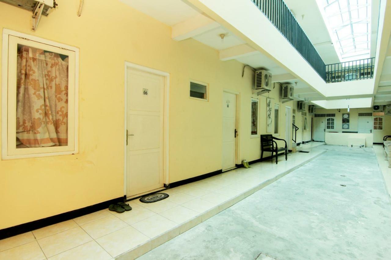 Jj House Gejayan Hotel Kejayan Kültér fotó